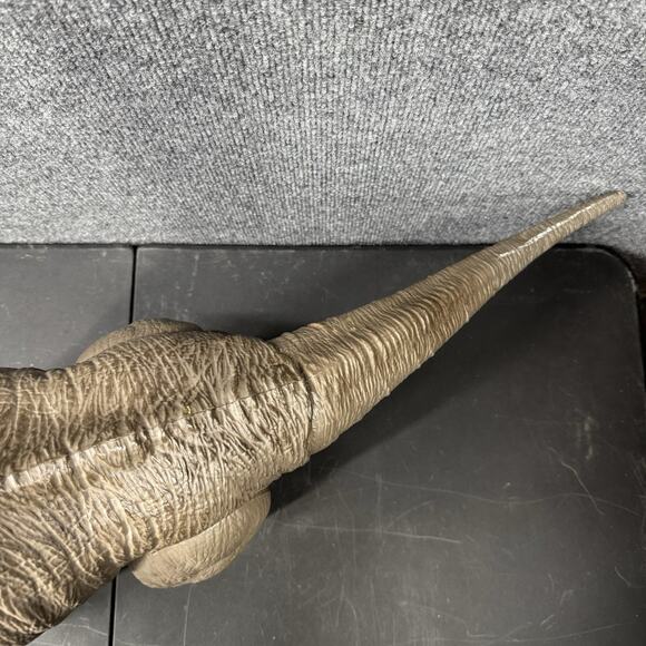 Mattel Jurassic World Legacy Brachiosaurus Collection 28” GFH12 2019 Hammond - Picture 9 of 12